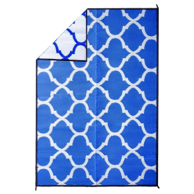 Recycled Plastic Indoor & Outdoor Rug with plastic carry bag: Blue Lattice 5' x 7'